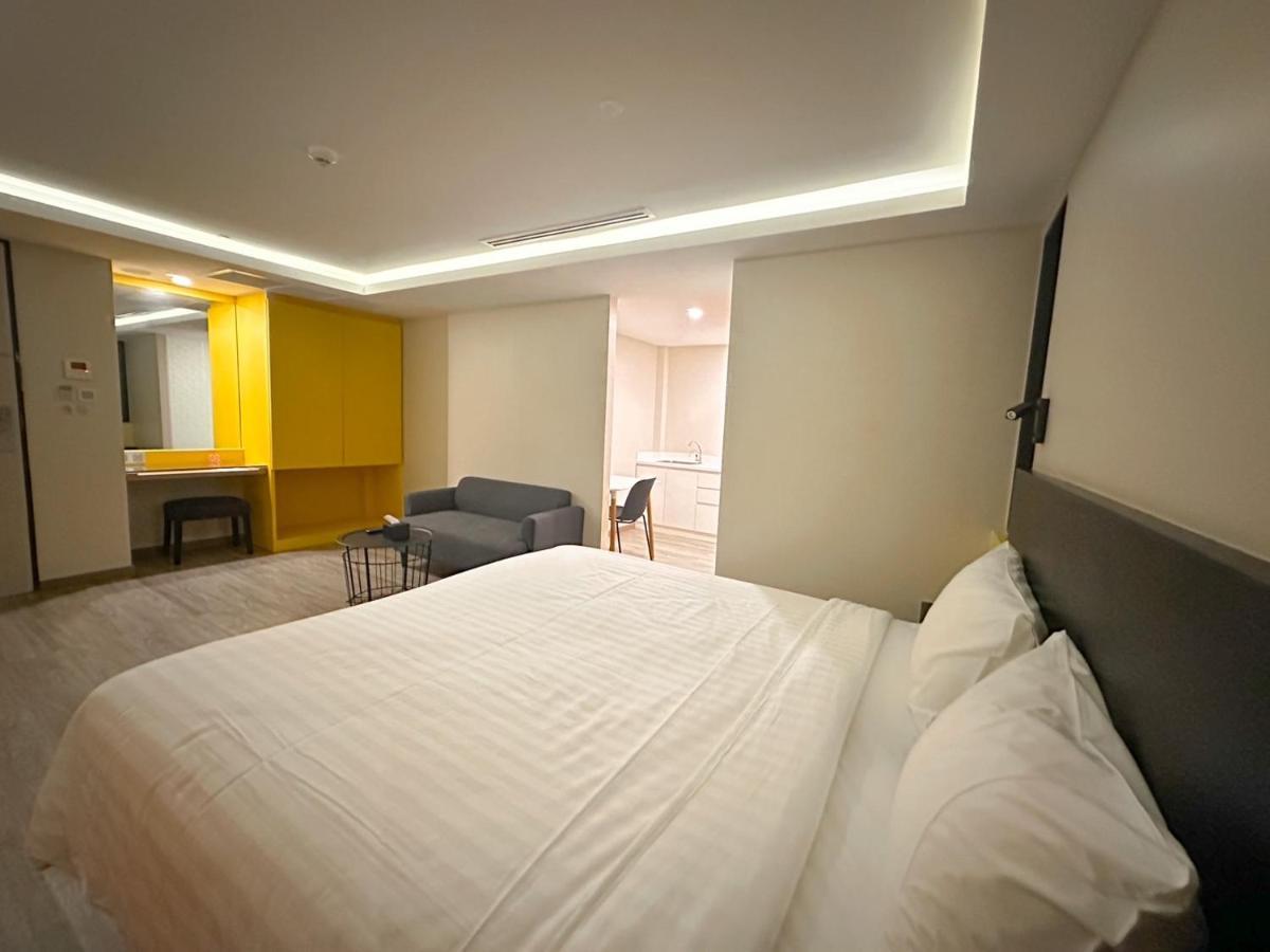 Hotel Z Zpaze Bangkok Eksteriør billede
